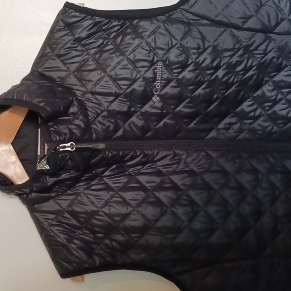 Columbia Omni-Heat Black Vest